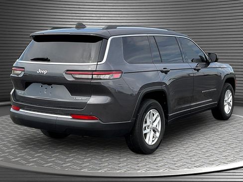 Used 2023 Jeep Grand Cherokee L Laredo AWD/4WD image 7