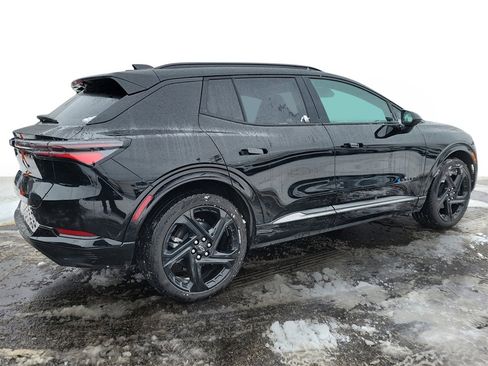 Used 2024 Chevrolet Equinox EV RS image 4