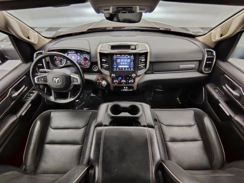 Used 2020 RAM 1500 Laramie AWD/4WD image 2