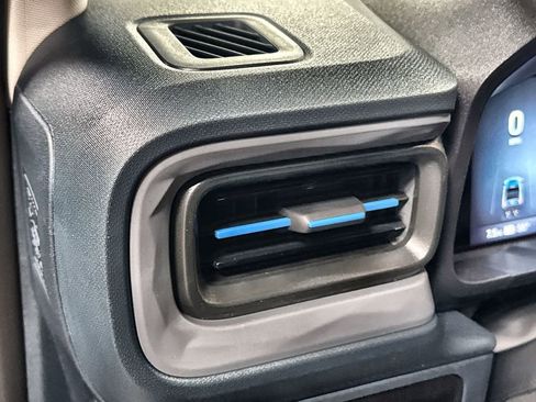 New 2026 Ford Maverick Lobo AWD/4WD image 15