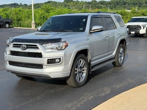 Certified 2024 Toyota 4Runner TRD Sport image 9