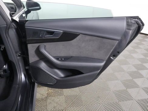 Used 2019 Audi S5 Premium Plus w/ Premium Plus image 28