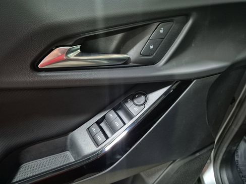 Certified 2025 Chevrolet Equinox LT AWD/4WD image 23