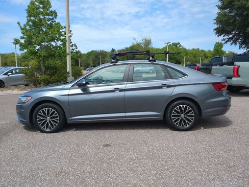 Used 2019 Volkswagen Jetta SE FWD image 3