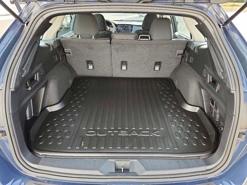 Used 2023 Subaru Outback image 27