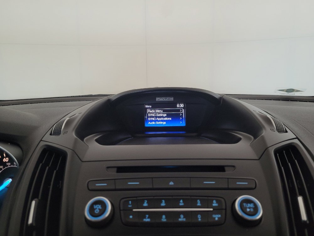 Used 2017 Ford Escape SE AWD/4WD image 25