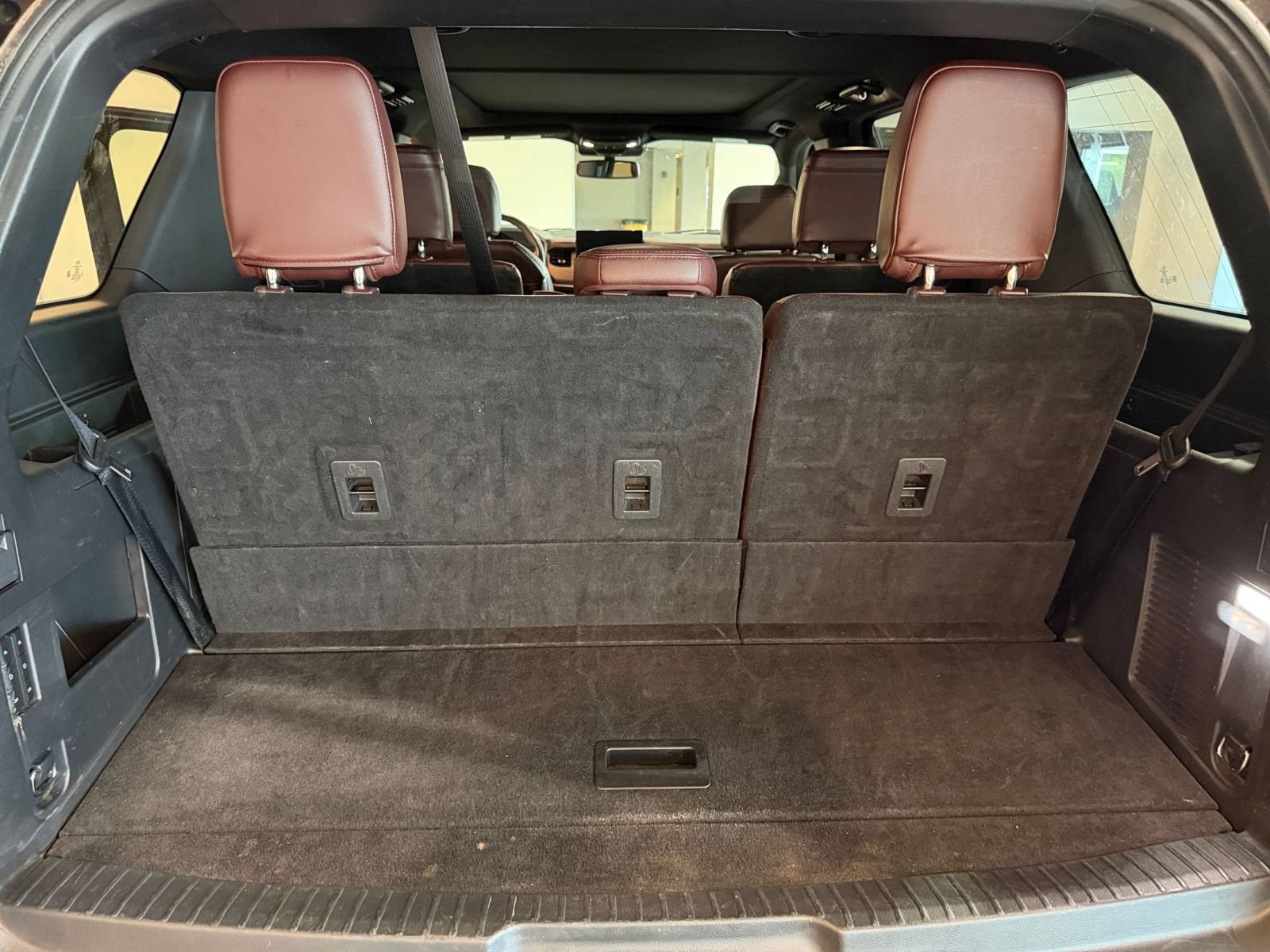 Used 2024 Ford Expedition Limited AWD/4WD image 33