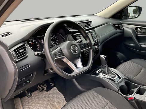 Used 2019 Nissan Rogue S FWD image 15