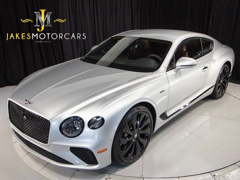 Used 2024 Bentley Continental GT Mulliner image 18