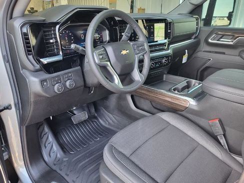 New 2026 Chevrolet Silverado 3500 LT w/ Convenience Package AWD/4WD image 14