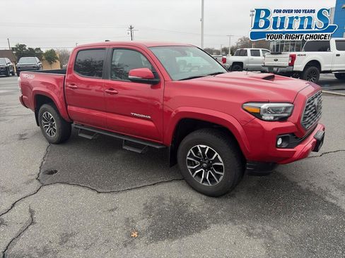 Used 2023 Toyota Tacoma TRD Sport image 1