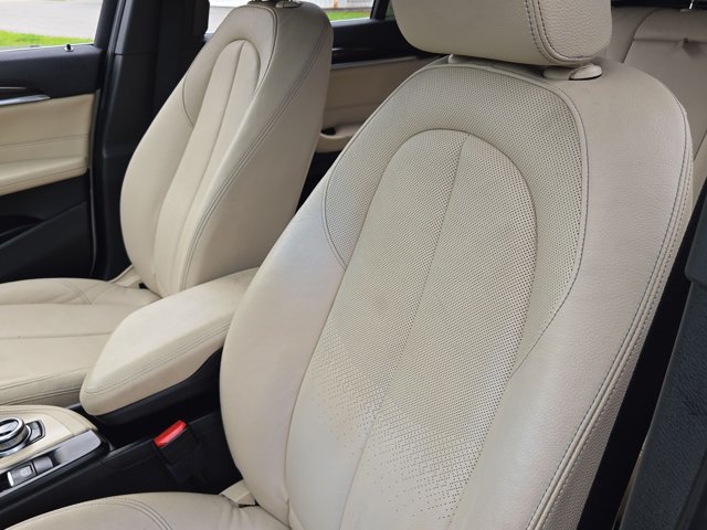 Used 2017 BMW X1 xDrive28i AWD/4WD image 17