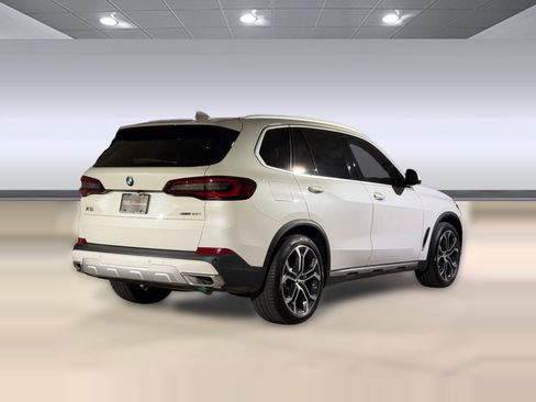 Used 2023 BMW X5 xDrive40i w/ Premium Package AWD/4WD image 9