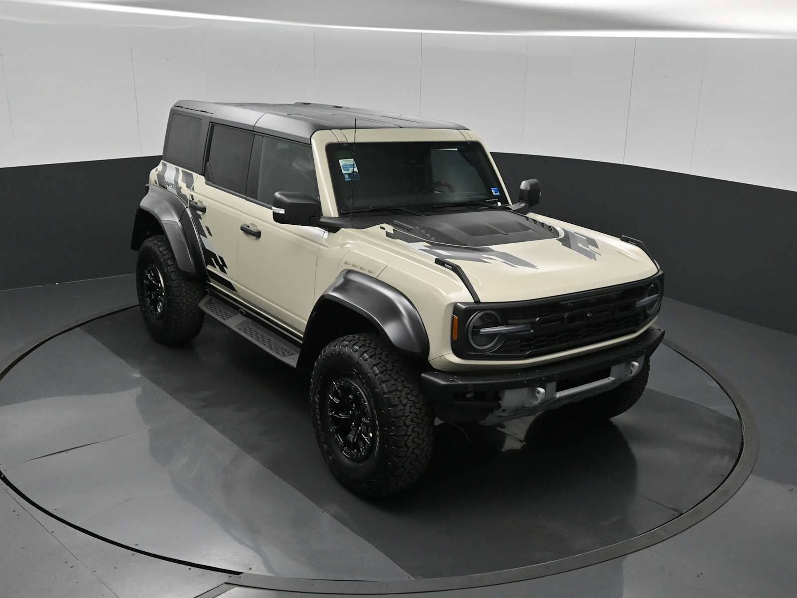 New 2026 Ford Bronco Raptor AWD/4WD image 19