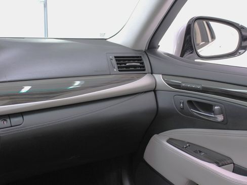 Used 2016 Lexus LS 460 image 58