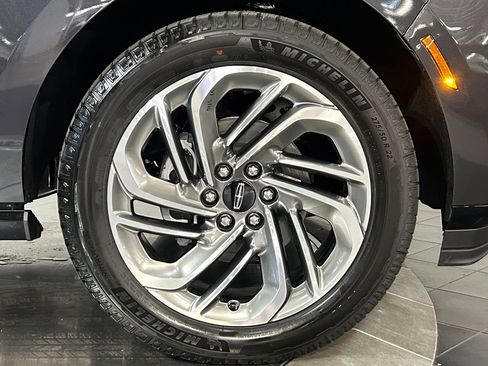 New 2027 Lincoln Navigator L Reserve AWD/4WD image 24