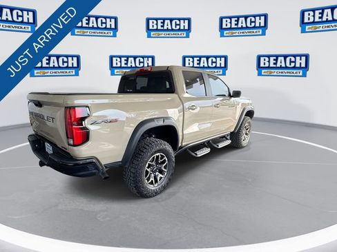 Used 2024 Chevrolet Colorado ZR2 w/ ZR2 Convenience Package III image 7