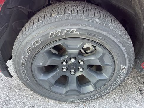 Used 2025 RAM 1500 Big Horn image 9