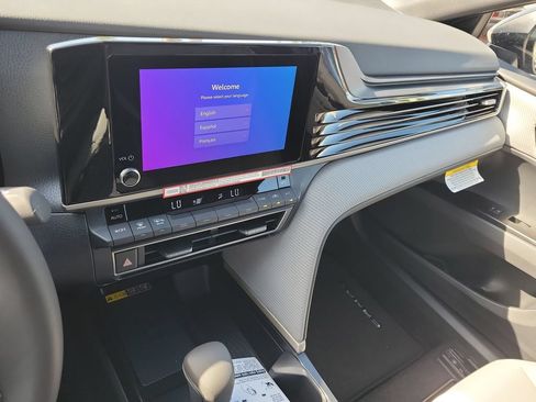 New 2026 Toyota Camry SE w/ Convenience Package FWD image 14