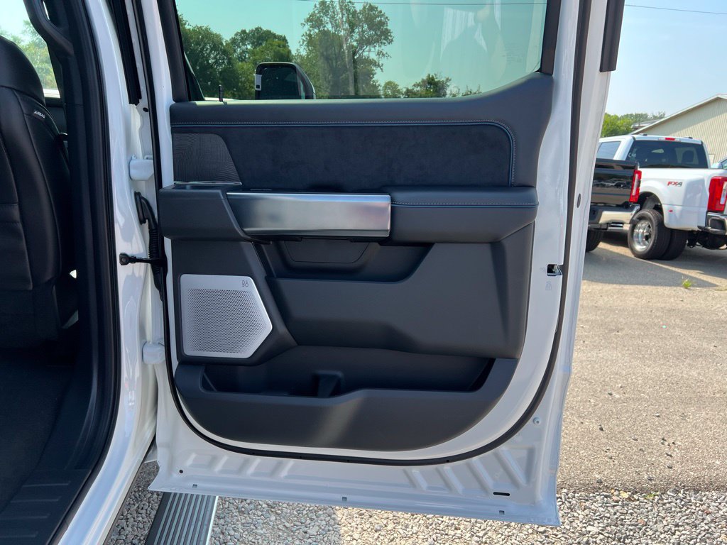 New 2025 Ford F250 Platinum AWD/4WD image 20