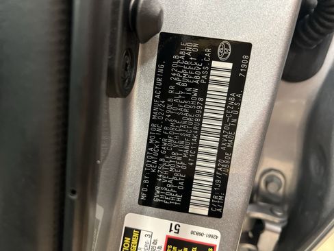 Used 2024 Toyota Camry LE image 25