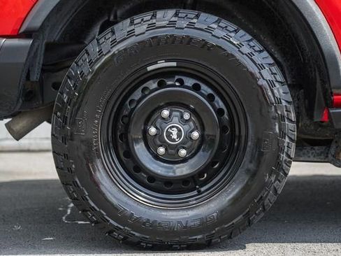 Used 2023 Ford Bronco Black Diamond image 21