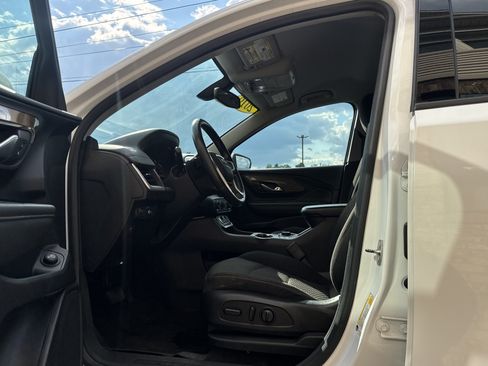 Used 2019 GMC Terrain SLE w/ Driver Convenience Package AWD/4WD image 9
