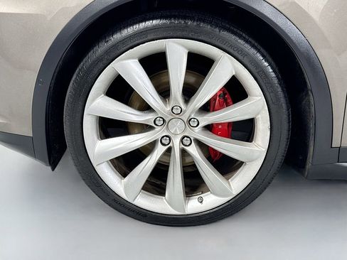 Used 2016 Tesla Model X Performance image 12