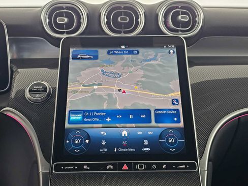 Certified 2025 Mercedes-Benz GLC 300 GLC 300 image 24