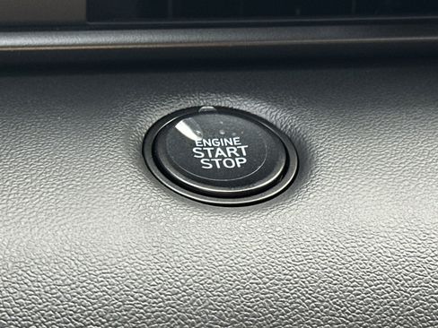 Certified 2026 Hyundai Elantra Sport FWD image 9