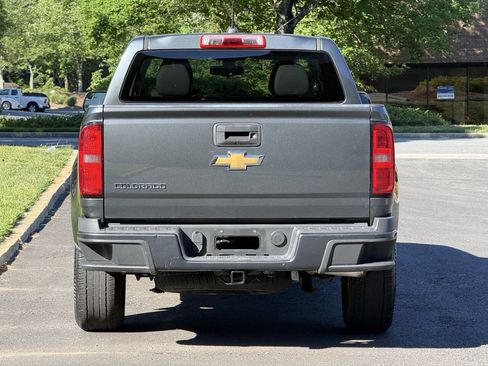 Used 2016 Chevrolet Colorado W/T w/ WT Convenience Package RWD image 5