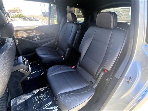 Used 2024 Mercedes-Benz GLS 450 4MATIC w/ AMG Line Exterior image 19
