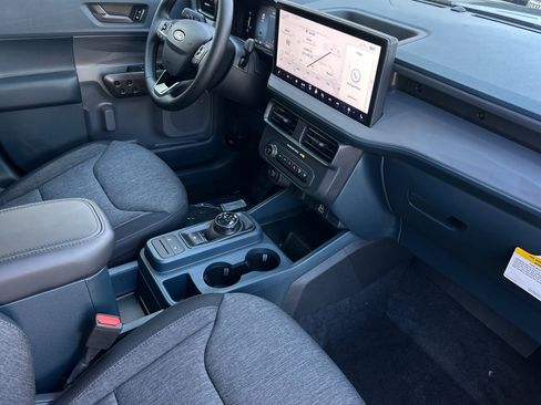 New 2025 Ford Maverick XLT w/ XLT Luxury Package image 14