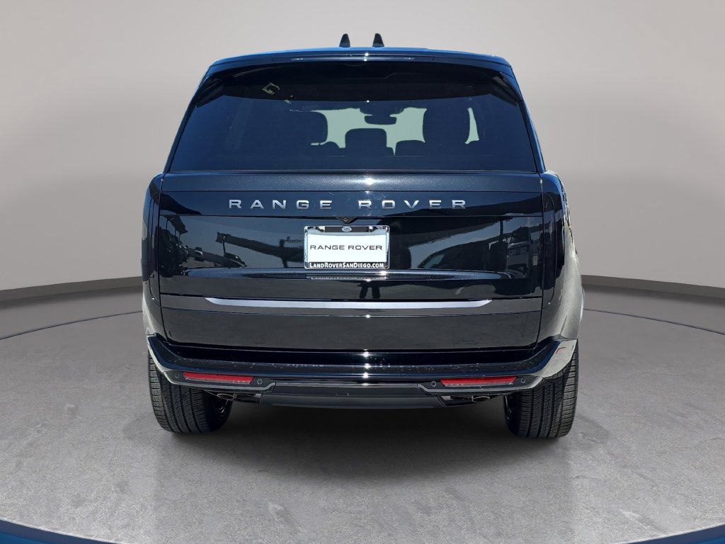New 2027 Land Rover Range Rover Long Wheelbase SE AWD/4WD image 6
