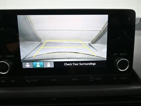 Used 2022 Honda Civic EX-L image 6