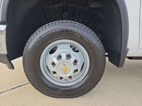 New 2026 Chevrolet Silverado 3500 W/T AWD/4WD image 31