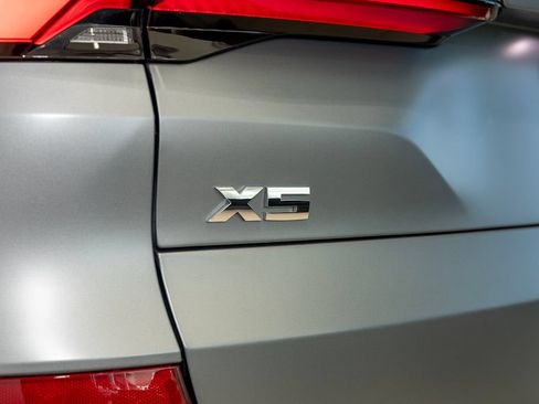 Used 2025 BMW X5 M60i AWD/4WD image 13