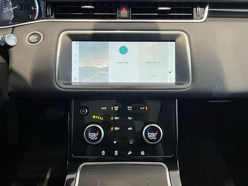 Used 2023 Land Rover Range Rover Evoque S image 31