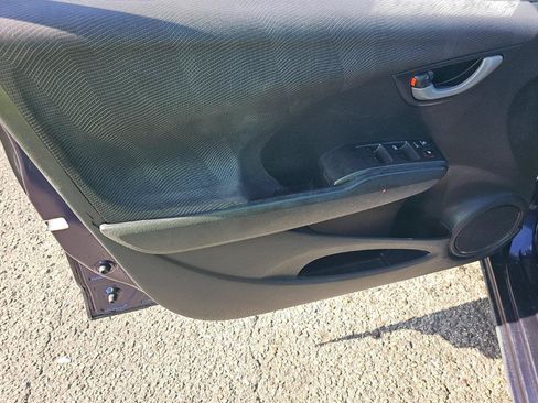 Used 2010 Honda Fit Sport image 9