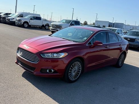 Used 2016 Ford Fusion Titanium FWD image 23