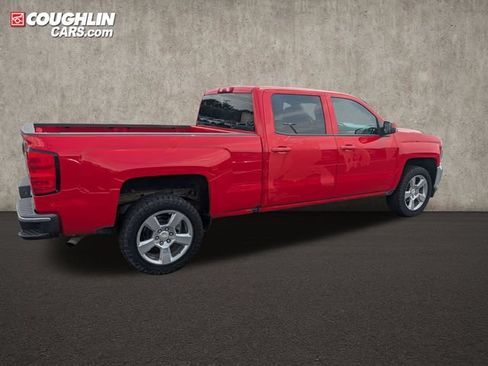 Used 2018 Chevrolet Silverado 1500 LT w/ All Star Edition AWD/4WD image 8