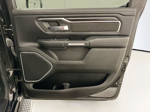 Used 2023 RAM 1500 Laramie image 32