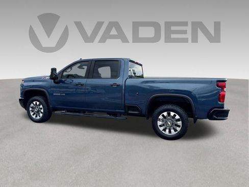 Used 2025 Chevrolet Silverado 2500 Custom w/ Custom Value Package AWD/4WD image 21