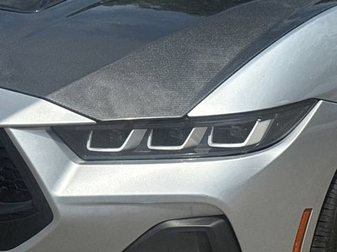 Used 2024 Ford Mustang GT Premium RWD image 4