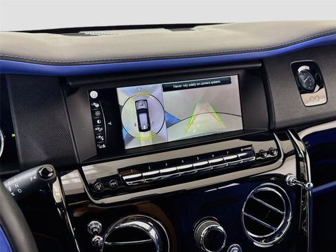 Used 2024 Rolls-Royce Cullinan Black Badge w/ Leather Finishing Pack AWD/4WD image 18
