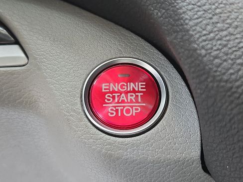 Used 2020 Acura TLX image 25