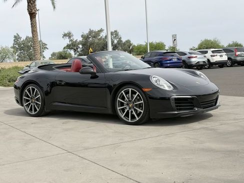 Used 2017 Porsche 911 Carrera RWD image 4