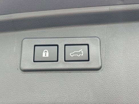 Certified 2024 Subaru Outback Premium w/ Popular Package #1 AWD/4WD image 36