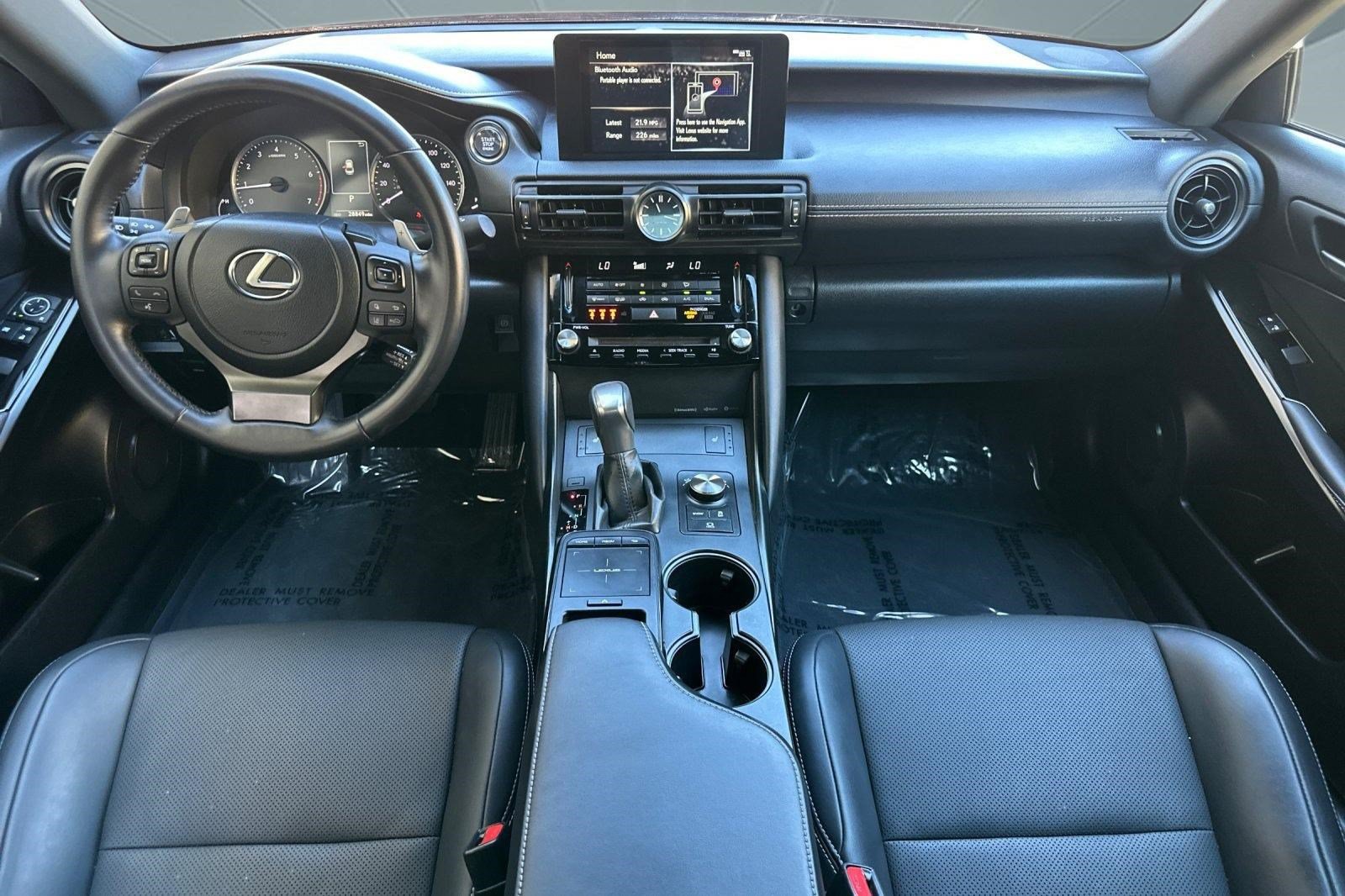 Used 2024 Lexus IS 300 F Sport RWD image 17
