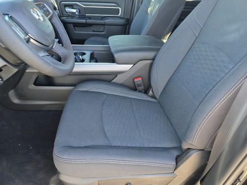 New 2026 RAM 2500 Big Horn AWD/4WD image 15